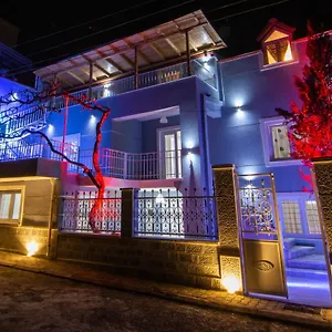 Trako's *** Korce