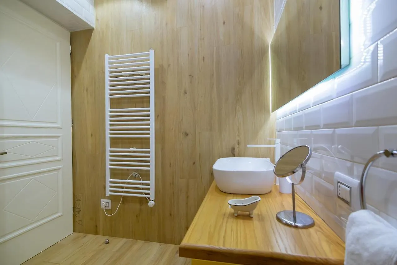 Villa Ester Κορυτσά 4*,  Αλβανία