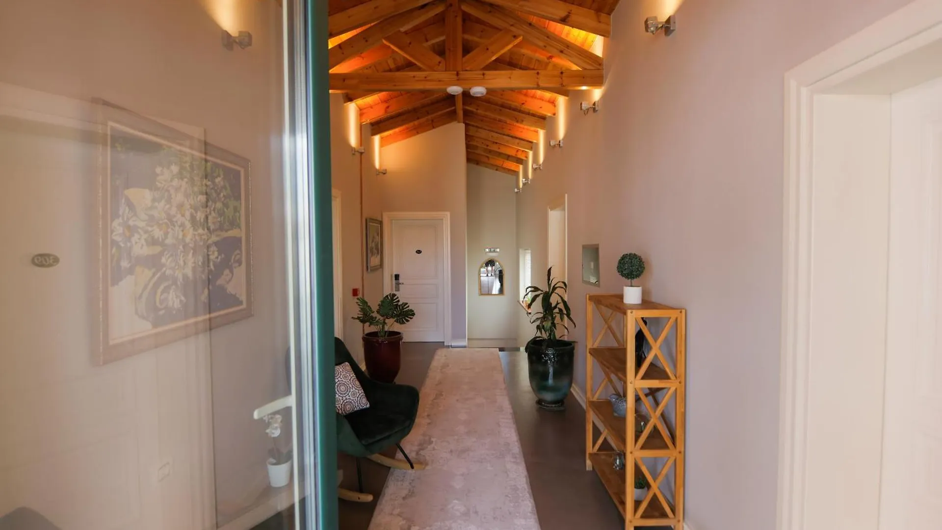 Villa Ester كورتشي فندق